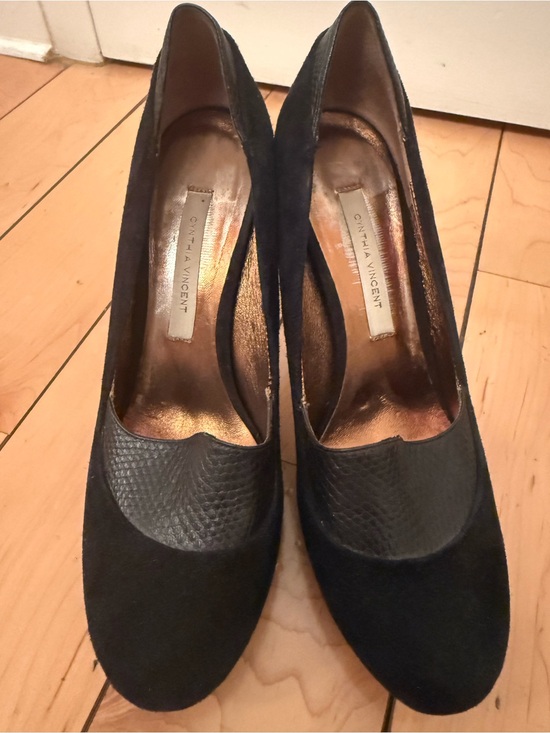 Cynthia Vincent Shoes - Cynthia Vincent Black Suede Pump with Textured Vamp
